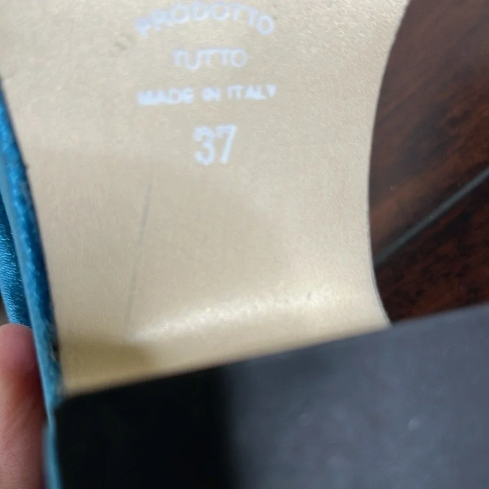 nwot unlace